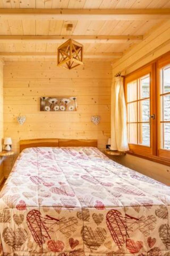 B&B Chalet Il Picchio วาร์โซ ภายนอก รูปภาพ